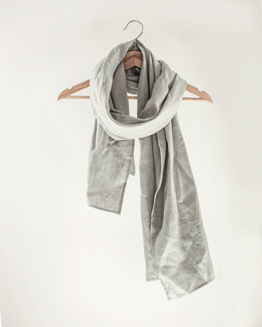 Linen scarf in Light Grey - Linen Couture